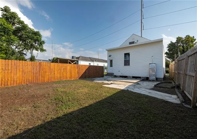 Photo 23 of Single family home for sale at 8825 Willow St, New Orleans, LA 70118 | MLS# 2570987 | Listing updated on 2026-10-04