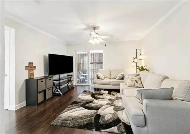 Photo 3 of Condo for sale at 4833 Zenith St #6, Metairie, LA 70001 | MLS# 2571432 | Listing updated on 2026-08-31