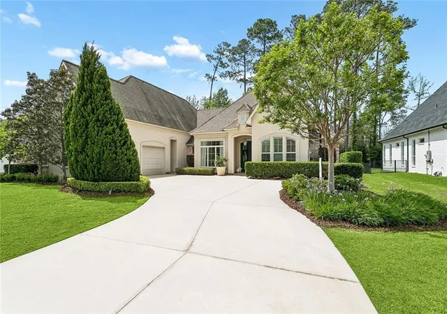 Photo 1 of Single family home for sale at 614 Millikens Bnd, Covington, LA 70433 | MLS# 2571367 | Listing updated on 2026-09-18