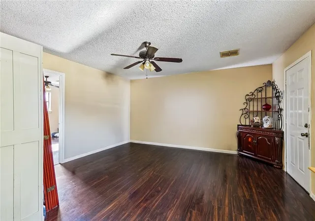 Photo 3 of House for sale at 613 Oak Ave, Harahan, LA 70123 | MLS# 2571332 | Listing updated on 2026-09-03