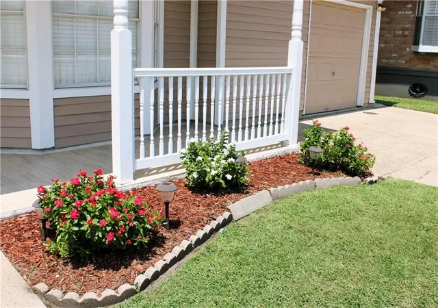 Photo 2 of Single family home for sale at 4941 Trenton St, Metairie, LA 70006 | MLS# 2571513 | Listing updated on 2026-09-24
