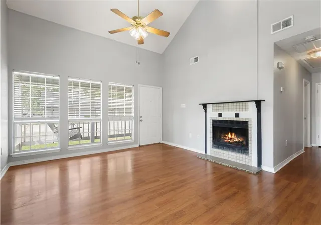 Listing Photo 5 - Condo for sale in building located at 502 Cedarwood Dr, Mandeville, LA 70471 - Unit #502