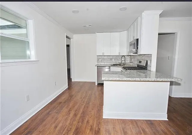 Photo 3 of Single family home for sale at 2844 Somerset Dr, New Orleans, LA 70131 | MLS# 2571203 | Listing updated on 2026-09-08
