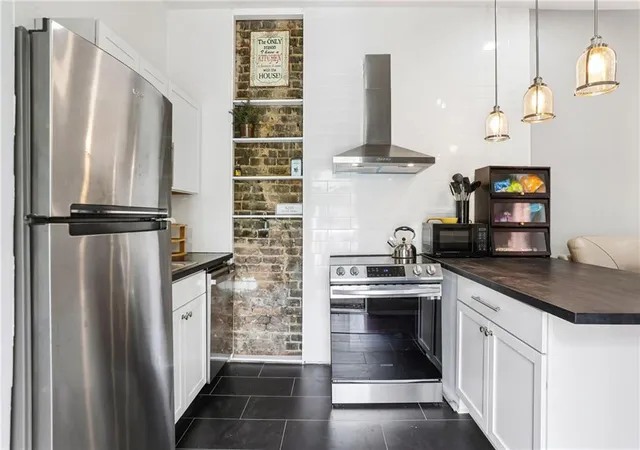 Photo 4 of Condo for sale at 1022 St Peter St #203, New Orleans, LA 70116 | MLS# 2567370 | Listing updated on 2026-09-03