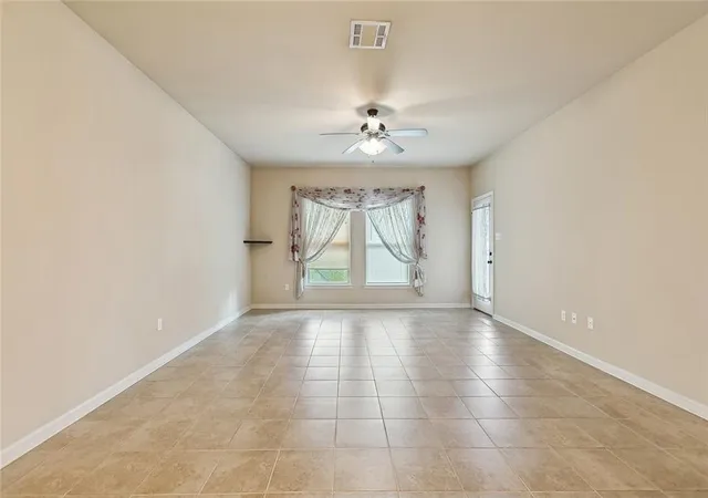 Photo 3 of Single family home for sale at 70080 5th Street, Covington, LA 70433 | MLS# 2571802 | Listing updated on 2026-09-20