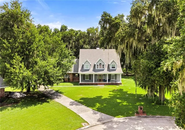 Photo 1 of Single family home for sale at 965 Jason Dr, Belle Chasse, LA 70037 | MLS# 2571820 | Listing updated on 2026-09-24
