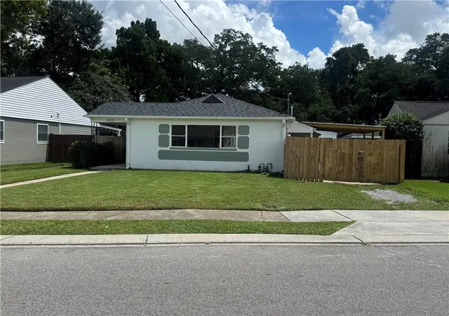 Photo 2 of Single family home for sale at 4510 Karen Ave, Jefferson, LA 70121 | MLS# 2571794 | Listing updated on 2026-10-06