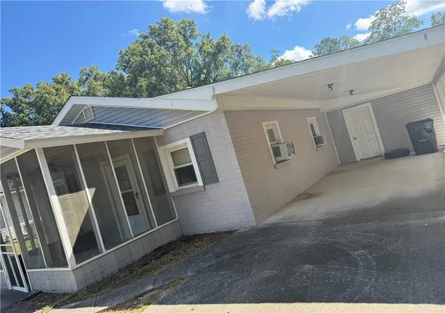 Photo 3 of Single family home for sale at 124 Allen St, Independence, LA 70443 | MLS# 2571873 | Listing updated on 2026-09-23