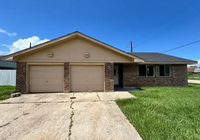Photo 1 of Single family home for sale at 2229 Cambridge Dr, La Place, LA 70068 | MLS# 2568972 | Listing updated on 2026-09-12