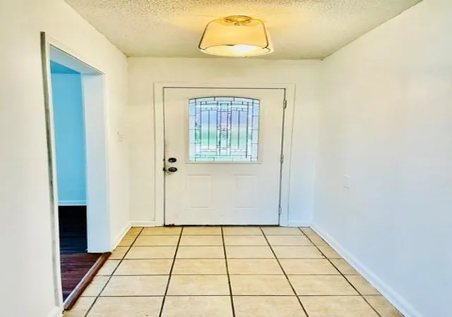 Photo 3 of Single family home for sale at 2229 Cambridge Dr, La Place, LA 70068 | MLS# 2568972 | Listing updated on 2026-09-12
