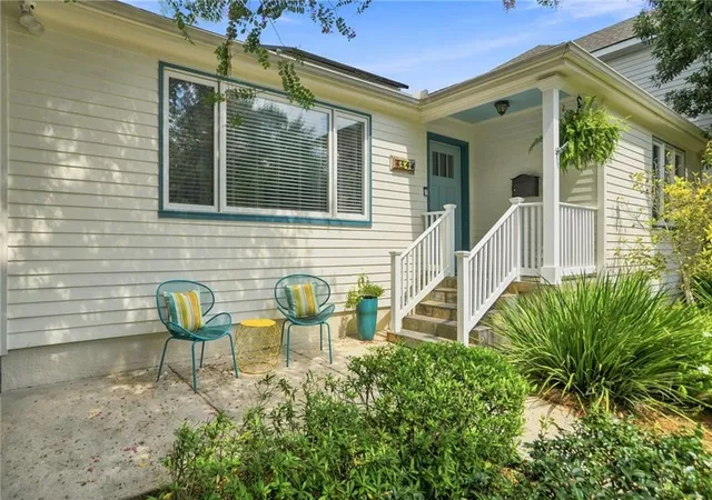 Photo 3 of Single family home for sale at 6444 Milne Blvd, New Orleans, LA 70124 | MLS# 2571603 | Listing updated on 2026-09-30