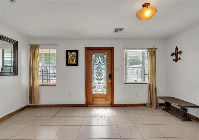 Photo 3 of Single family home for sale at 4329 Pauger St, New Orleans, LA 70122 | MLS# 2571995 | Listing updated on 2026-09-19