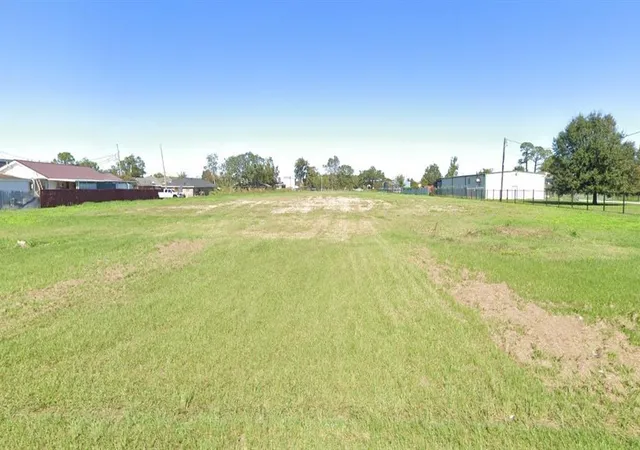 Photo 3 of Land for sale at Friedrich/ Stumpf, Gretna, LA 70056 | MLS# 2572007 | Listing updated on 2026-10-01
