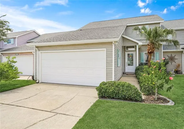 Townhouse for sale at 1698 Marina Dr, Slidell, LA 70458 | MLS# 2571986