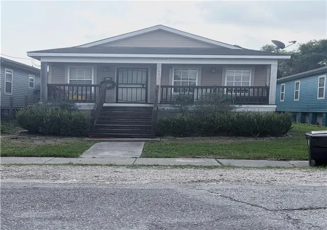 Photo 1 of Single family home for sale at 1925 Alvar St, New Orleans, LA 70117 | MLS# 2570111 | Listing updated on 2026-10-05