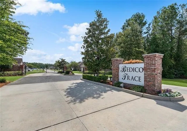 Photo 3 of Single family home for sale at 28591 Water Oak Loop, Ponchatoula, LA 70454 | MLS# 2572066 | Listing updated on 2026-10-06