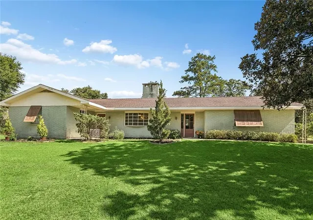 Photo 1 of Single family home for sale at 77602 Highway 21, Covington, LA 70435 | MLS# 2572089 | Listing updated on 2026-09-17