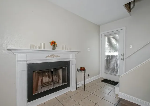 Photo 1 of Townhouse for sale at 72 Ormond Pl, Destrehan, LA 70047 | MLS# 2572170 | Listing updated on 2026-09-08