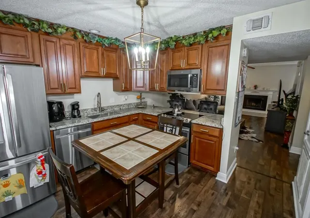 Photo 2 of Townhouse for sale at 72 Ormond Pl, Destrehan, LA 70047 | MLS# 2572170 | Listing updated on 2026-09-08
