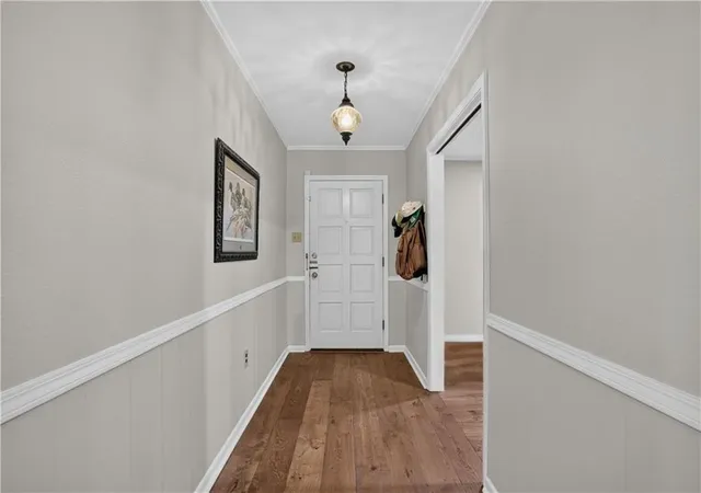 Photo 3 of Single family home for sale at 932 Daventry Dr, Baton Rouge, LA 70808 | MLS# 2571721 | Listing updated on 2026-09-13