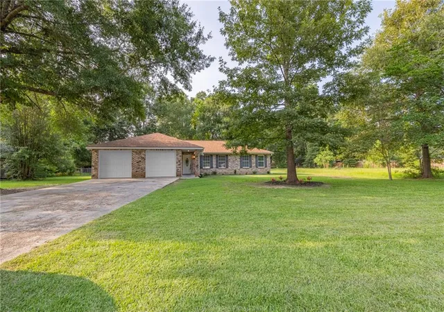Photo 2 of Single family home for sale at 14057 Randall Ave, Hammond, LA 70403 | MLS# 2565035 | Listing updated on 2026-09-08