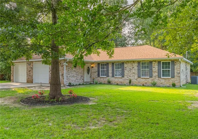 Photo 3 of Single family home for sale at 14057 Randall Ave, Hammond, LA 70403 | MLS# 2565035 | Listing updated on 2026-09-08