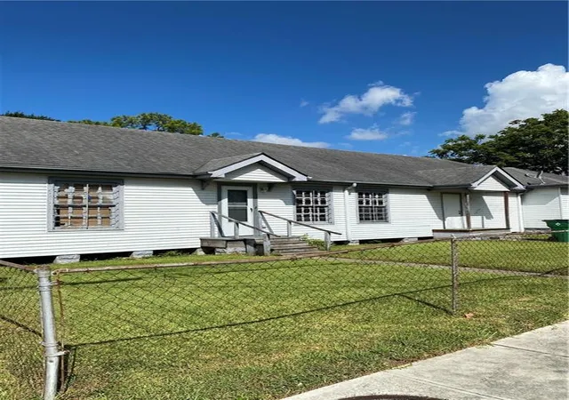 Multi family home for sale at 444 Pailet St, Harvey, LA 70058 | MLS# 2572415