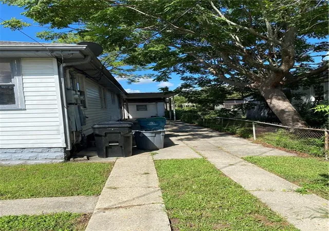 Photo 3 of Multi family home for sale at 444 Pailet St, Harvey, LA 70058 | MLS# 2572415 | Listing updated on 2026-09-09