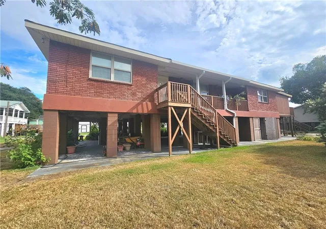 Photo 3 of Sale Pending at 5120 Elizabeth St, Lafitte, LA 70067 | MLS# 2572249 | Listing updated on 2026-09-28