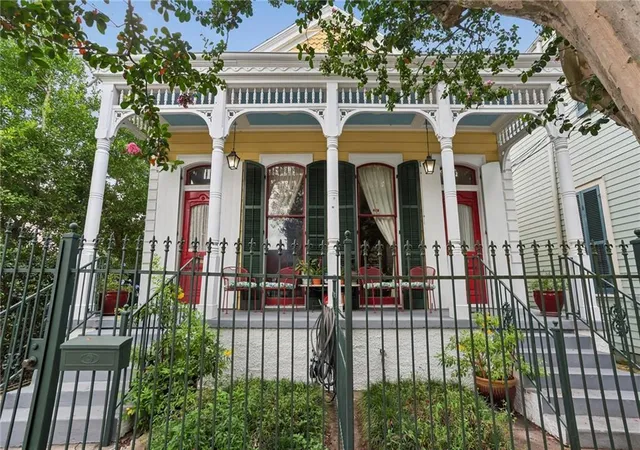 Photo 1 of Multi family home for sale at 2221 23 Laurel St, New Orleans, LA 70130 | MLS# 2571585 | Listing updated on 2026-09-14
