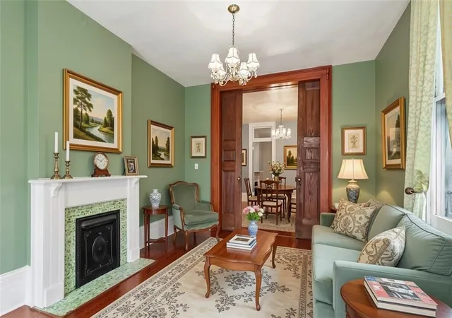 Photo 4 of House for sale at 2221 23 Laurel St, New Orleans, LA 70130 | MLS# 2571585 | Listing updated on 2026-09-14