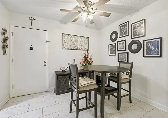 Photo 4 of Condo for sale at 1161 Lake Ave #206, Metairie, LA 70005 | MLS# 2572877 | Listing updated on 2026-09-04