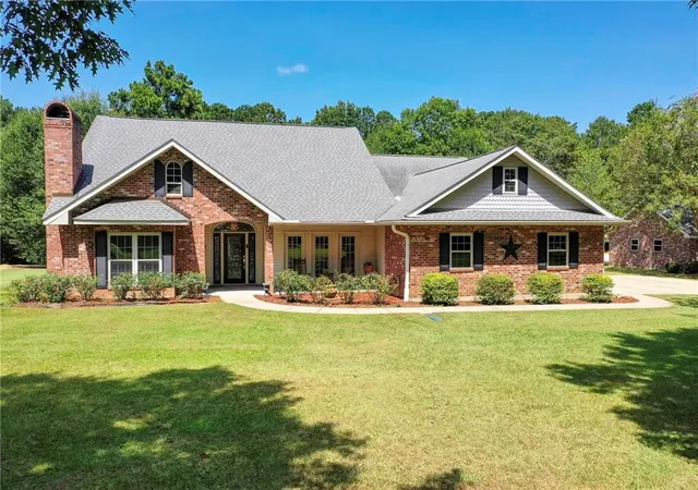 Photo 3 of Sale Pending at 102 Churchill Downs Dr, Bush, LA 70431 | MLS# 2571181 | Listing updated on 2026-09-03
