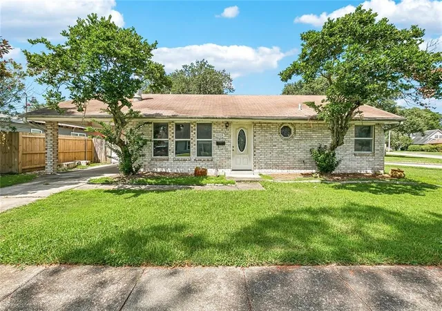 Photo 1 of Sale Pending at 10048 Judy Dr, River Ridge, LA 70123 | MLS# 2572932 | Listing updated on 2026-09-12