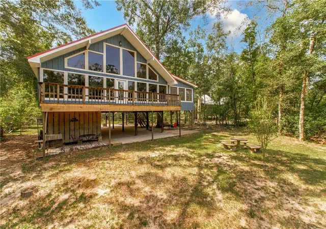 Photo 3 of Single family home for sale at 23723 Fletcher Isle Rd, Ponchatoula, LA 70454 | MLS# 2572122 | Listing updated on 2026-09-17