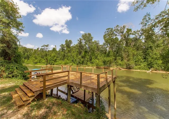 Photo 3 of Single family home for sale at 23723 Fletcher Isle Rd, Ponchatoula, LA 70454 | MLS# 2572122 | Listing updated on 2026-09-17