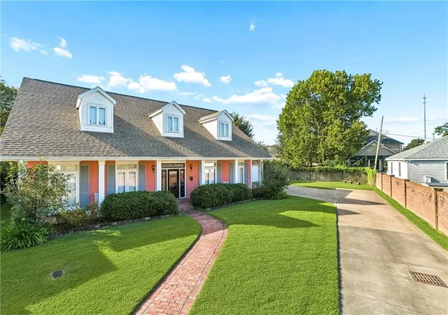 Photo 3 of Single family home for sale at 1508 Palm St, Metairie, LA 70001 | MLS# 2572977 | Listing updated on 2026-09-17