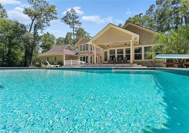 Photo 2 of Single family home for sale at 394 Starling Dr, Slidell, LA 70461 | MLS# 2572973 | Listing updated on 2026-10-07
