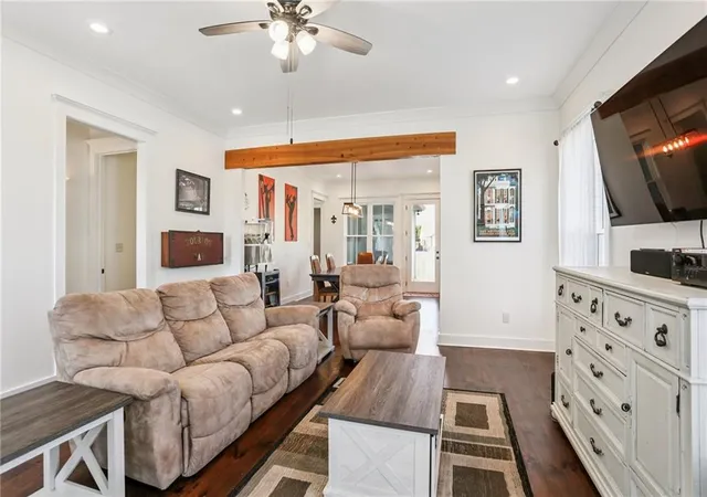 Photo 3 of Single family home for sale at 1942 Rose St, Arabi, LA 70032 | MLS# 2573031 | Listing updated on 2026-10-05