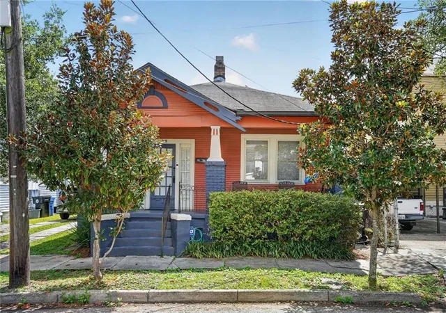 Single family home for sale at 2019 Jena St, New Orleans, LA 70115 | MLS# 2572819