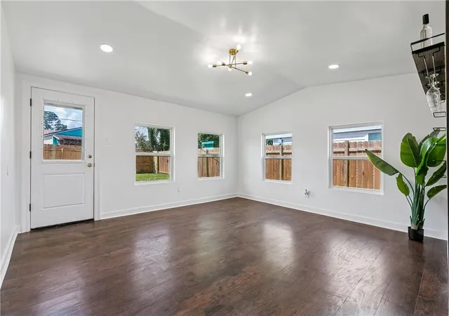 Photo 4 of Single family home for sale at 153 Elaine Dr, Westwego, LA 70094 | MLS# 2573101 | Listing updated on 2026-08-30