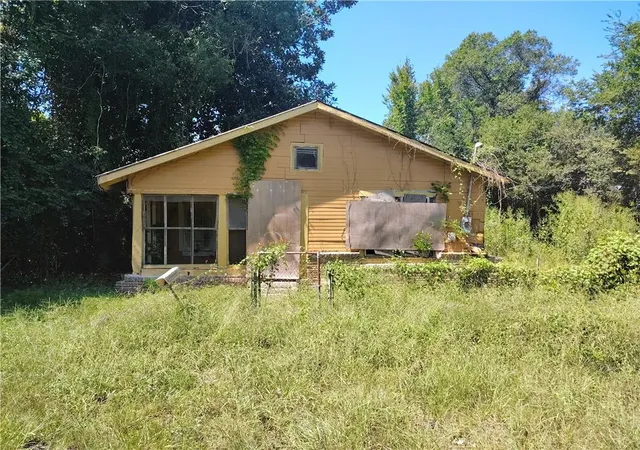 Photo 1 of Single family home for sale at 909 S Royal St, Bogalusa, LA 70427 | MLS# 2573175 | Listing updated on 2026-09-22
