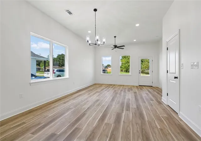 Photo 3 of Single family home for sale at 2317 Caddy Dr, Marrero, LA 70072 | MLS# 2573271 | Listing updated on 2026-09-19
