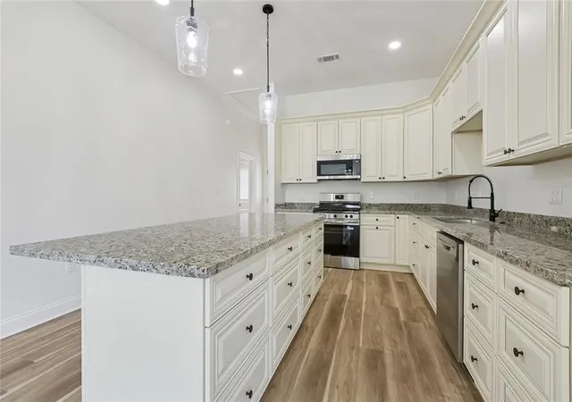 Photo 3 of Single family home for sale at 2317 Caddy Dr, Marrero, LA 70072 | MLS# 2573271 | Listing updated on 2026-09-19