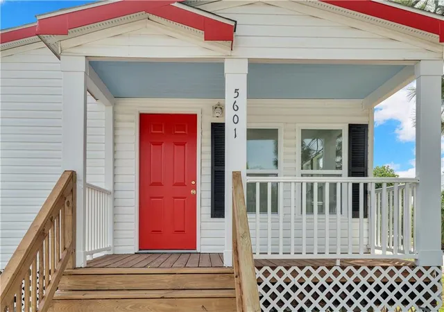 Photo 3 of Sale Pending at 5601 Debore Dr, New Orleans, LA 70126 | MLS# 2572319 | Listing updated on 2026-09-03