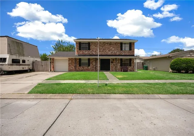 Photo 3 of Single family home for sale at 1401 Ridgefield Dr, La Place, LA 70068 | MLS# 2573322 | Listing updated on 2026-09-13