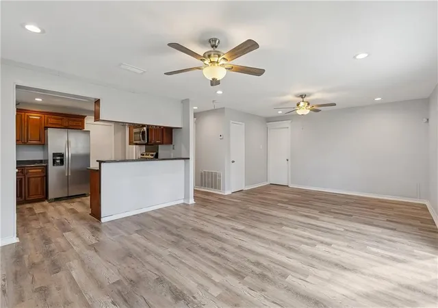 Photo 4 of Single family home for sale at 4049 S Chipwood Dr, Harvey, LA 70058 | MLS# 2573315 | Listing updated on 2026-09-05