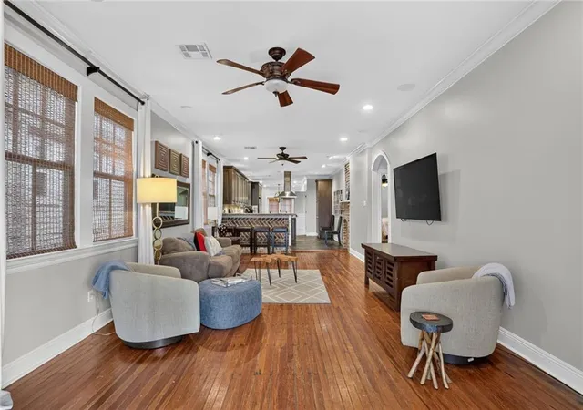 Photo 4 of Single family home for sale at 807 Navarre Ave, New Orleans, LA 70124 | MLS# 2572113 | Listing updated on 2026-09-21