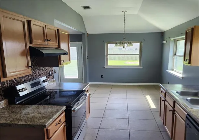 Photo 3 of Single family home for sale at 409 Cole's Landing, La Place, LA 70068 | MLS# 2572968 | Listing updated on 2026-09-04