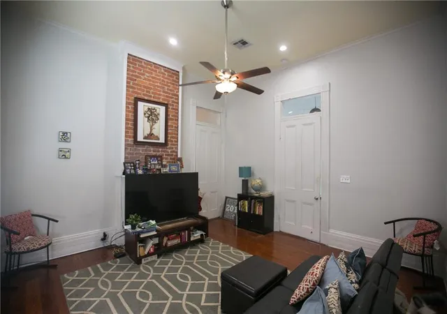 Photo 4 of Single family home for sale at 1215 N Galvez St, New Orleans, LA 70119 | MLS# 2573417 | Listing updated on 2026-09-25